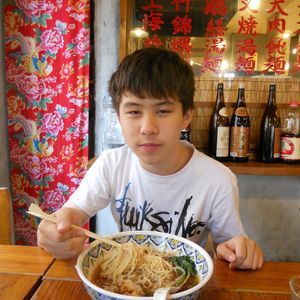 Meet your Posher, Kenny